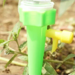 Plant Bewateringssysteem - 12 Stuks - Bewateringsyteem - Watergeefsysteem - Plantenbol - Automatische Gieter - Water Druppelaar - Druppelsysteem - Bewateringssysteem - Druppel Systeem - Water Geef Systeem - Plantenbol -Goedkope Groene Liefde Winkel 1198x1200 12