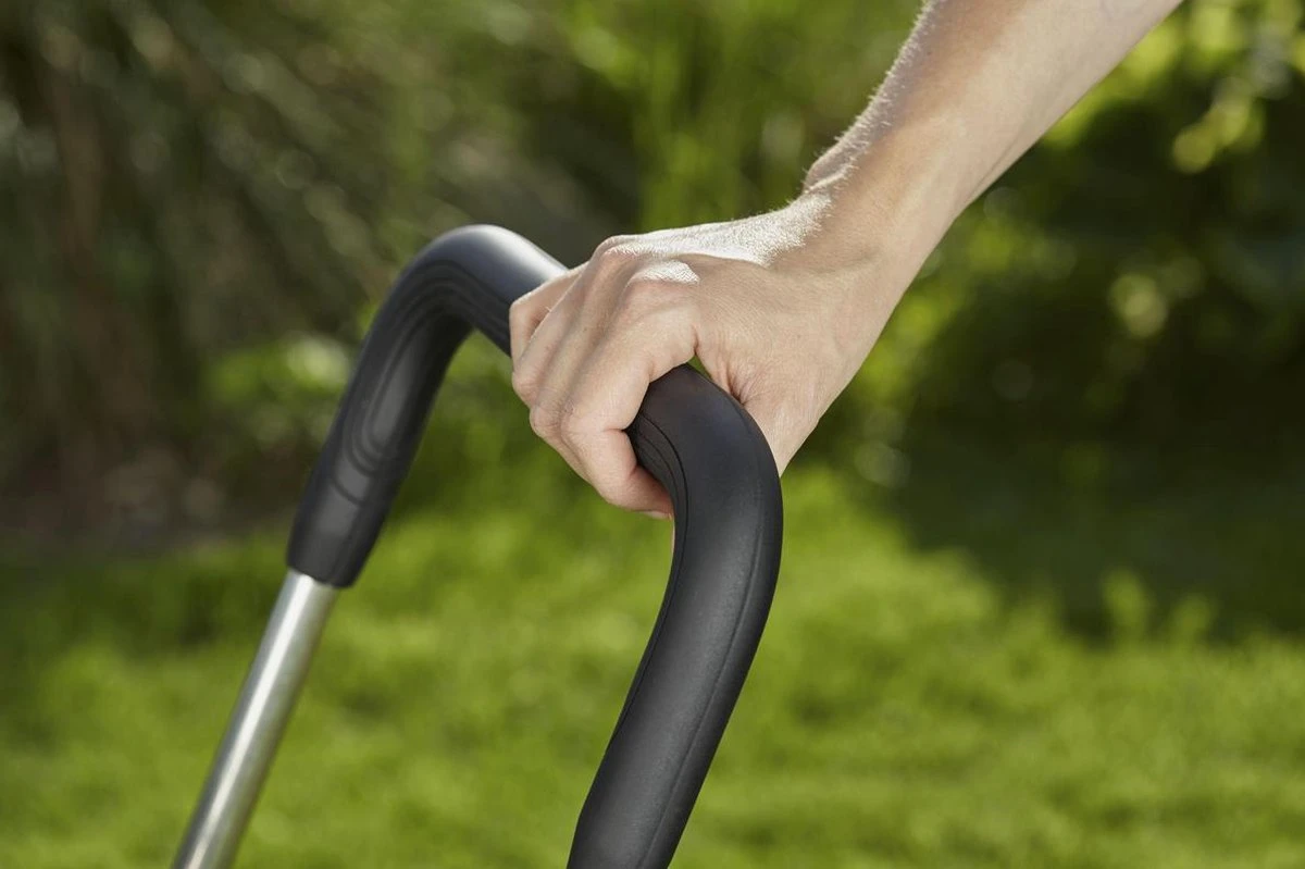 GARDENA AquaRoll M Easy Set - Slangwagen - Maximaal 60 M Opbergcapaciteit 11 GARDENA AquaRoll M Easy Set - Slangwagen - Maximaal 60 M Opbergcapaciteit - Afbeelding 9