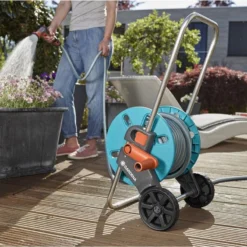 GARDENA - AquaRoll CleverRoll S Set Slangenwagen - Incl. 20 M Slang - Maximaal 40 M Opbergcapaciteit -Goedkope Groene Liefde Winkel 1200x800 90