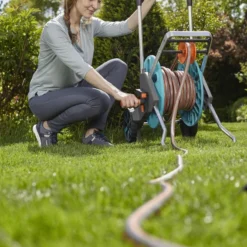 GARDENA - AquaRoll M CleverRoll Easy Slangenwagen - Maximaal 60 Meter - Inklapbare Zwengel -Goedkope Groene Liefde Winkel 799x1200 18